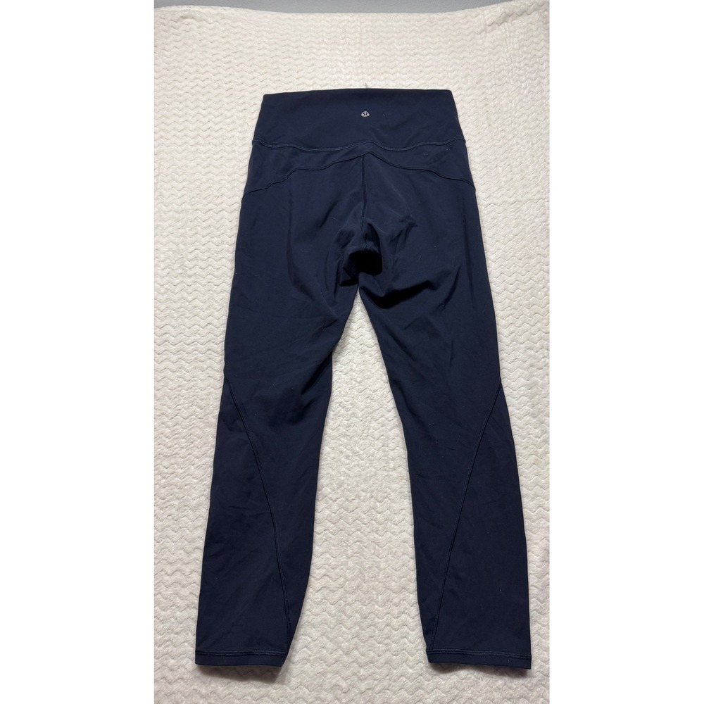 Lululemon in movement crop Navy Blue High Rise Activewear Leggings Size 8 W6BARS